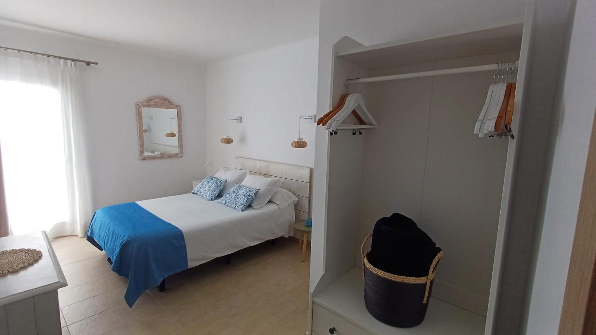Hostal Dragonera Sant Elm Exterior photo